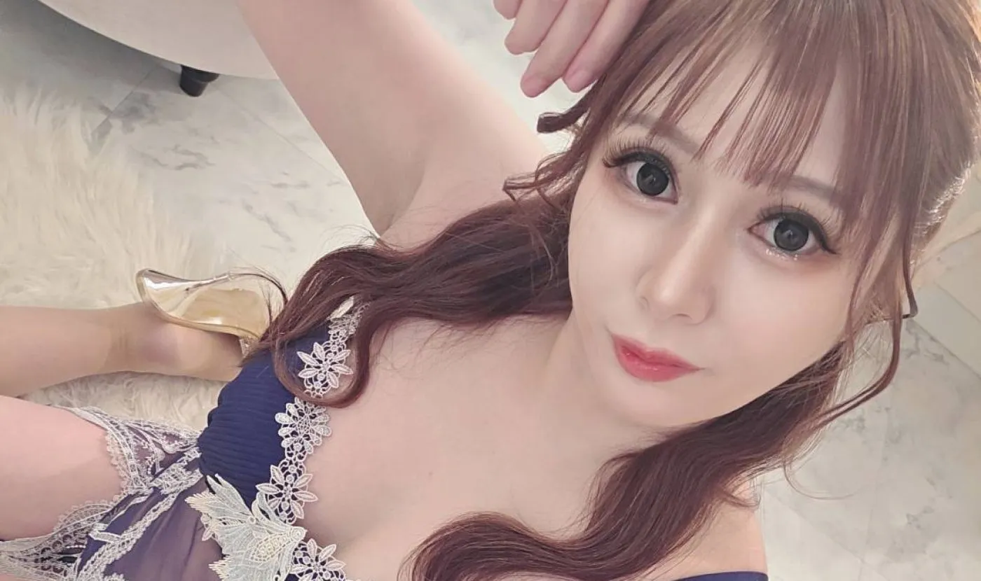 萌奈-もな-さん